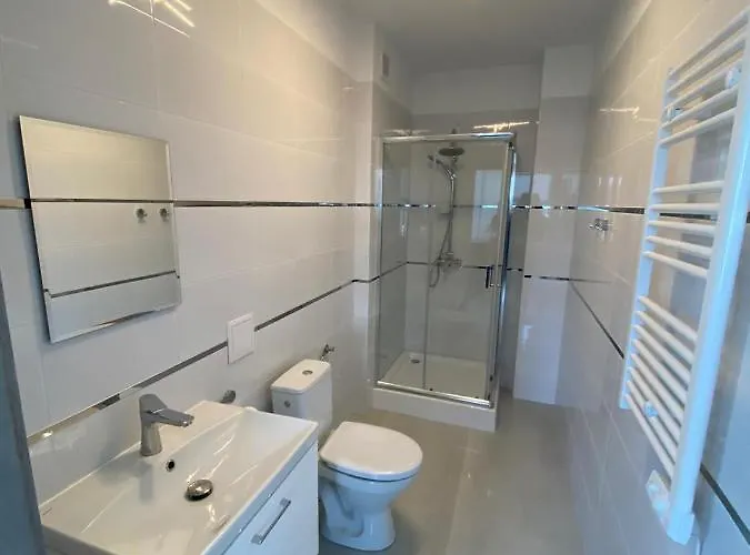 Meduza Osrodek Wczasowy *