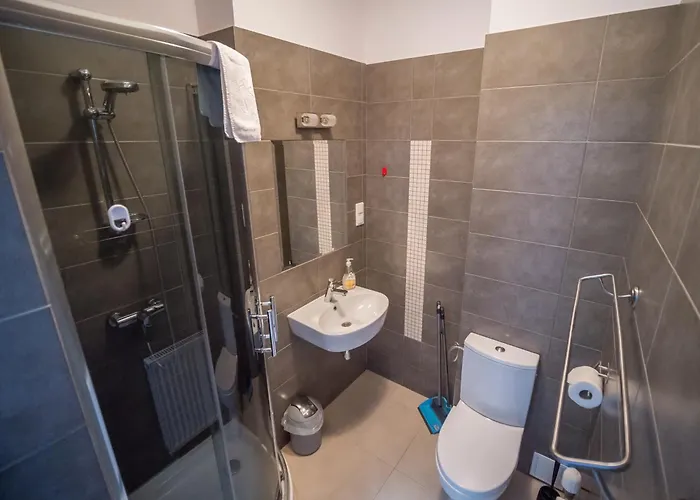 Meduza Osrodek Wczasowy *