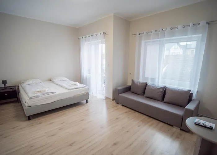 Meduza Osrodek Wczasowy *